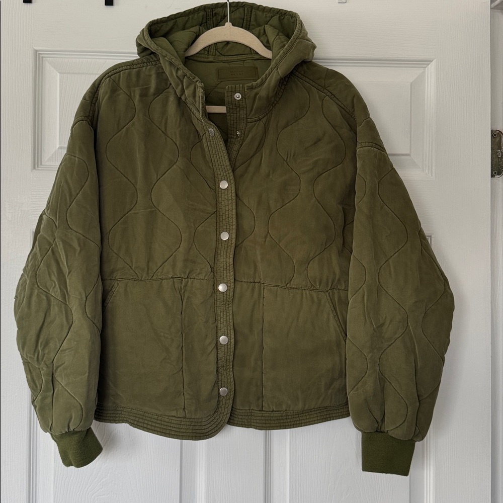 NORDSTROM BLANK NYC Oversized Army Green Quilted Bomber Jacket - Size Small